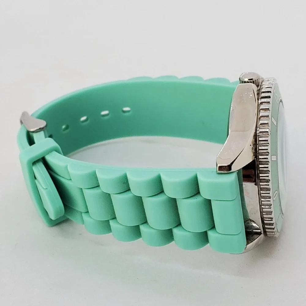 Gossip 40MM Women's‎ Watch Aqua Dial Bezel Plastic Bands New Battery